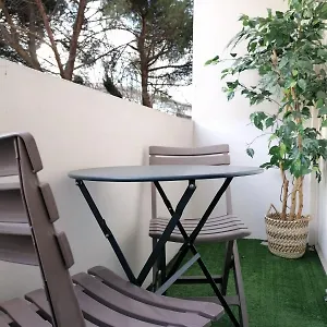  Appartement T2 Proche Du Centre
